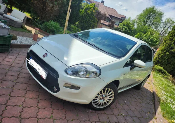 samochody osobowe Fiat Punto Evo cena 13400 przebieg: 235000, rok produkcji 2012 z Częstochowa